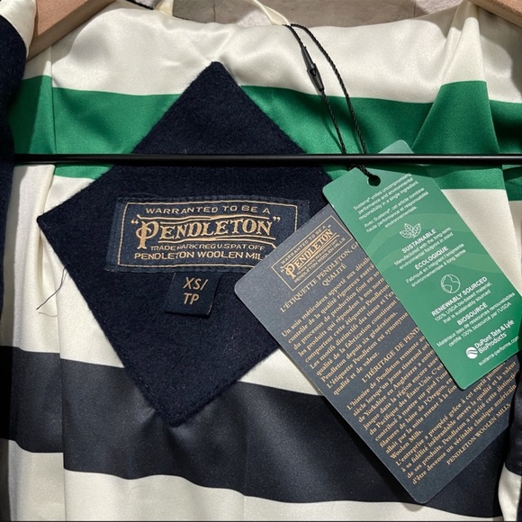 PENDLETON NWT ROSLYN WATERPROOF LAMBSWOOL BLEND HOODED TOGGLE COAT BLUE NAVY - Picture 9 of 15